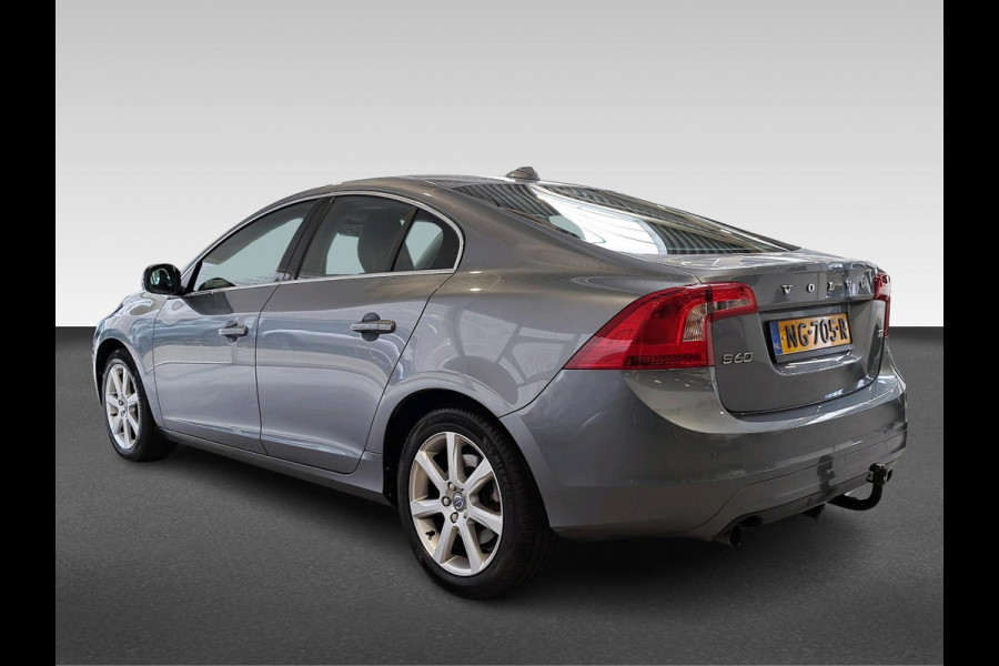 Volvo S60 1.5 T2 Nordic+ | automaat | Harman Kardon | dealer onderhouden | trekhaak | standkachel | stoelverwarming
