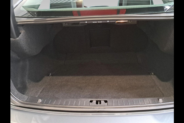 Volvo S60 1.5 T2 Nordic+ | automaat | Harman Kardon | dealer onderhouden | trekhaak | standkachel | stoelverwarming