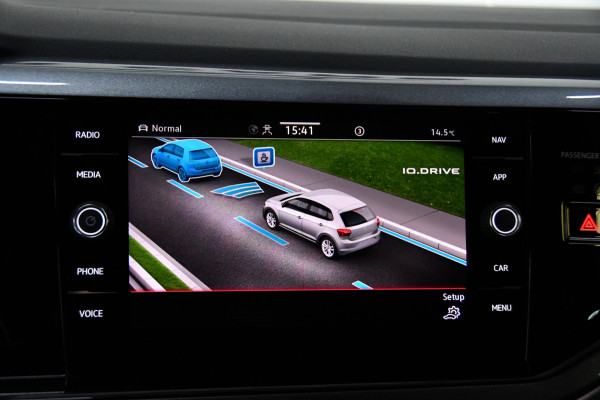 Volkswagen Polo 2.0 TSI GTI PANO IQ light Lane assist ACC