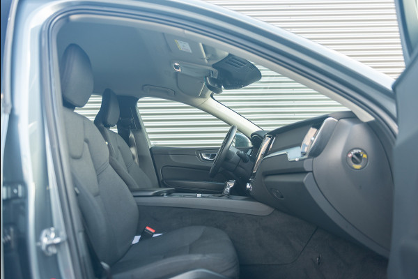 Volvo XC60 D4 Aut. Parkeercamera Stoelverwawrming ACC 190pk