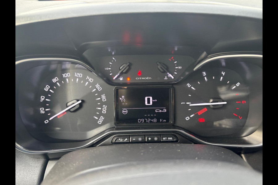 Citroën C3 Aircross 1.2 PureTech Feel 82pk | Rijklaar geleverd incl 12 maanden BOVAG garantie! | Citroën C3 Aircross 1.2 PureTech Feel 82pk | Rijklaar geleverd incl 12 maanden BOVAG garantie! |