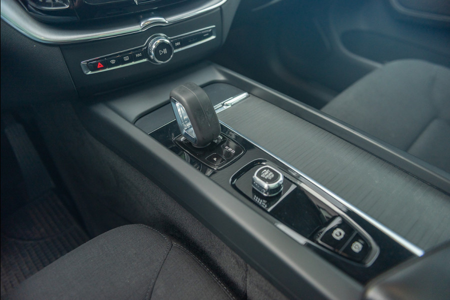 Volvo XC60 T6 Aut. Inscription CruiseControl Panoramadak 340pk