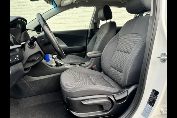 Kia Niro 1.6 GDi Hybrid DynamicLine Automaat Adaptive Cruise Climate control Apple / Android Navigatie Kia Niro 1.6 GDi Hybrid DynamicLine Automaat Adaptive Cruise Climate control Apple / Android Navigatie