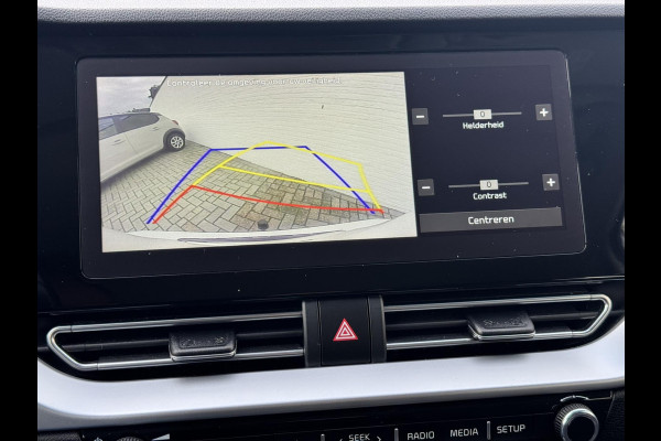 Kia Niro 1.6 GDi Hybrid DynamicLine Automaat Adaptive Cruise Climate control Apple / Android Navigatie Kia Niro 1.6 GDi Hybrid DynamicLine Automaat Adaptive Cruise Climate control Apple / Android Navigatie