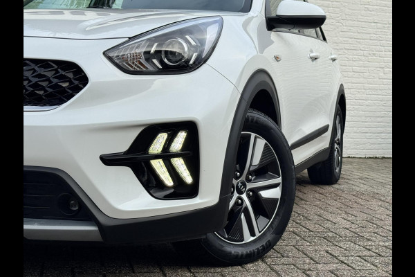 Kia Niro 1.6 GDi Hybrid DynamicLine Automaat Adaptive Cruise Climate control Apple / Android Navigatie Kia Niro 1.6 GDi Hybrid DynamicLine Automaat Adaptive Cruise Climate control Apple / Android Navigatie