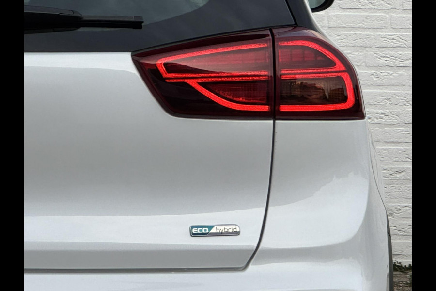 Kia Niro 1.6 GDi Hybrid DynamicLine Automaat Adaptive Cruise Climate control Apple / Android Navigatie Kia Niro 1.6 GDi Hybrid DynamicLine Automaat Adaptive Cruise Climate control Apple / Android Navigatie