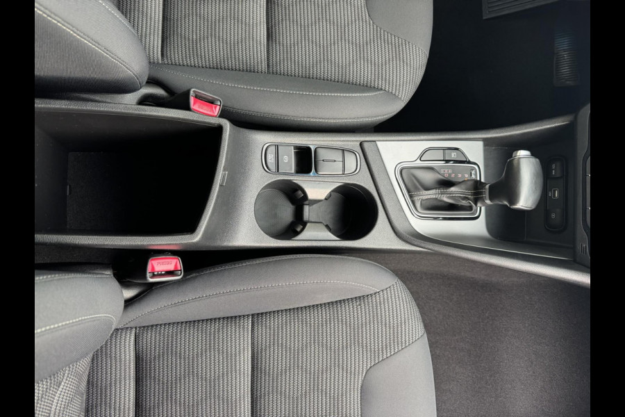 Kia Niro 1.6 GDi Hybrid DynamicLine Automaat Adaptive Cruise Climate control Apple / Android Navigatie Kia Niro 1.6 GDi Hybrid DynamicLine Automaat Adaptive Cruise Climate control Apple / Android Navigatie