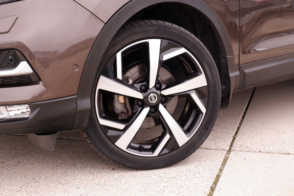 Nissan QASHQAI 1.2 Tekna + | Pano-Dak | Trekhaak | Leer | Bose | Navi | Climate Nissan QASHQAI 1.2 Tekna + | Pano-Dak | Trekhaak | Leer | Bose | Navi | Climate