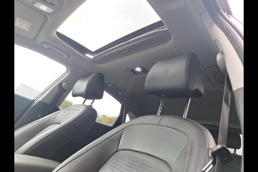 Hyundai Kona EV Premium Sky 64 kWh | 3 Fase | Warmtepomp | Leder | Schuifdak | occasion Hyundai Kona EV Premium Sky 64 kWh | 3 Fase | Warmtepomp | Leder | Schuifdak | occasion