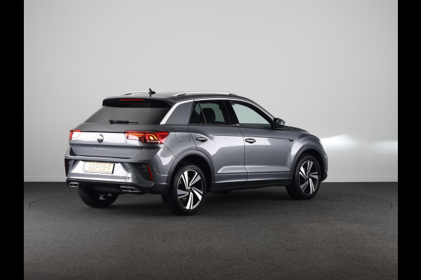 Volkswagen T-Roc 1.5 TSI R-Line 150 pk Automaat (DSG) | Private lease vanaf € 591,- pm | Verlengde garantie | Navigatie via App | Parkeersensoren (Park assist) | Achteruitrijcamera | Keyless | R-Line |