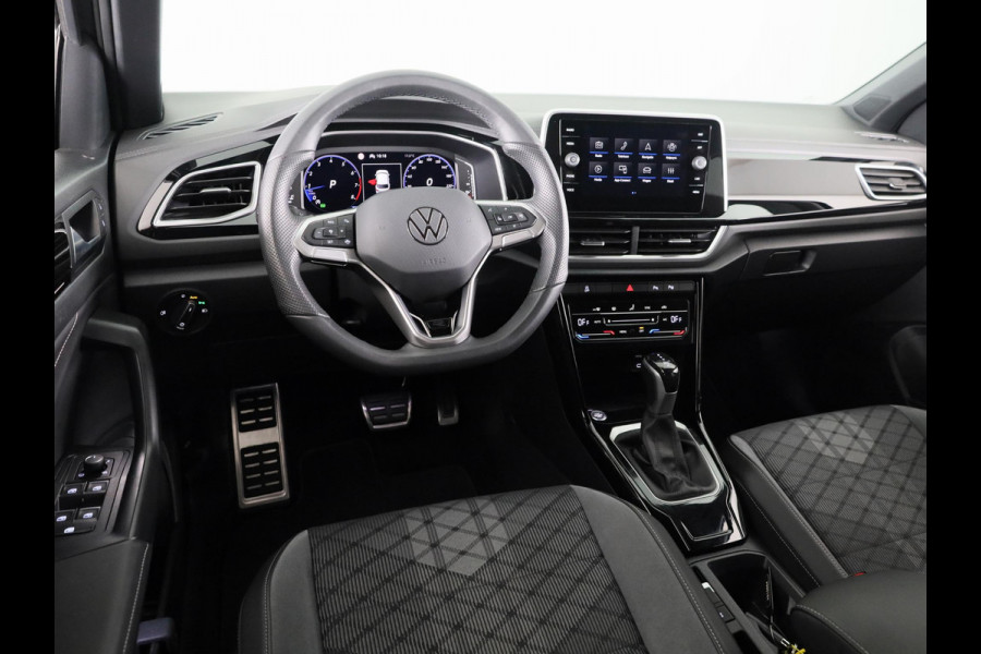 Volkswagen T-Roc 1.5 TSI R-Line 150 pk Automaat (DSG) | Private lease vanaf € 591,- pm | Verlengde garantie | Navigatie via App | Parkeersensoren (Park assist) | Achteruitrijcamera | Keyless | R-Line |