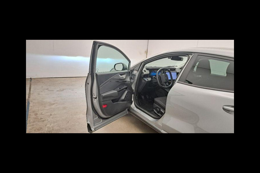 Ford Puma 1.0 EcoBoost Hybrid Titanium 125pk | Winterpack | SYNC 4 Navigatie | Achteruitrijcamera Ford Puma 1.0 EcoBoost Hybrid Titanium 125pk | Winterpack | SYNC 4 Navigatie | Achteruitrijcamera
