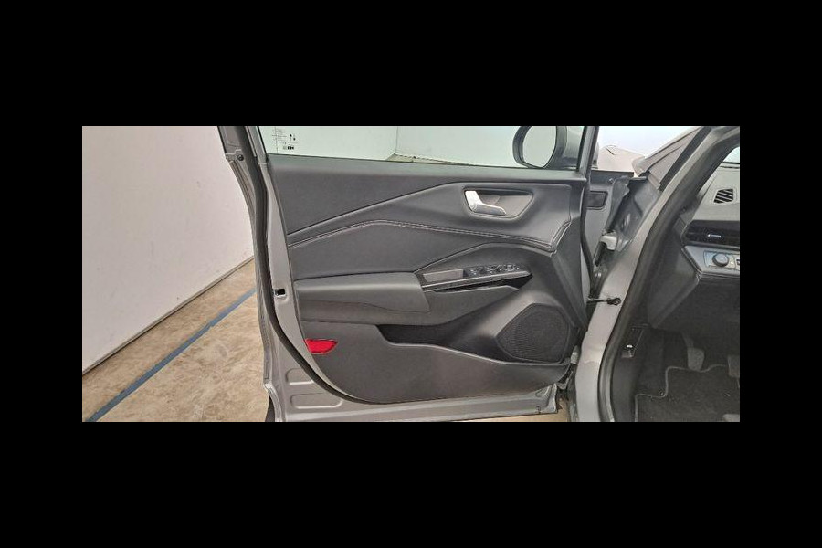 Ford Puma 1.0 EcoBoost Hybrid Titanium 125pk | Winterpack | SYNC 4 Navigatie | Achteruitrijcamera Ford Puma 1.0 EcoBoost Hybrid Titanium 125pk | Winterpack | SYNC 4 Navigatie | Achteruitrijcamera