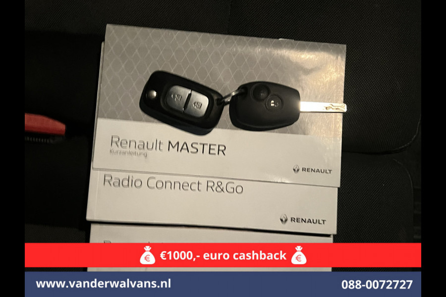 Renault Master 2.3 dCi 135pk *Rijklaar Direct Rijden* Pickup Open laadbak Dubbel cabine Euro6 Airco | 7-Zits | 2500kg Trekhaak Bluetooth-telefoonvoorbereiding