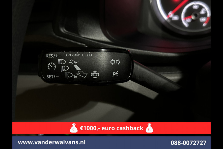 Volkswagen Transporter 2.0 TDI 150pk L2H1 Euro6 Airco | 2500kg Trekhaak | Apple Carplay | Android Auto Parkeersensoren, Cruisecontrol Volkswagen Transporter 2.0 TDI 150pk L2H1 Euro6 Airco | 2500kg Trekhaak | Apple Carplay | Android Auto Parkeersensoren, Cruisecontrol