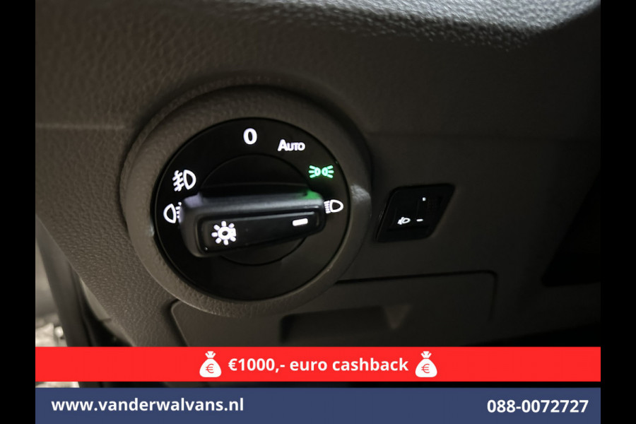 Volkswagen Transporter 2.0 TDI 150pk L2H1 Euro6 Airco | 2500kg Trekhaak | Apple Carplay | Android Auto Parkeersensoren, Cruisecontrol Volkswagen Transporter 2.0 TDI 150pk L2H1 Euro6 Airco | 2500kg Trekhaak | Apple Carplay | Android Auto Parkeersensoren, Cruisecontrol