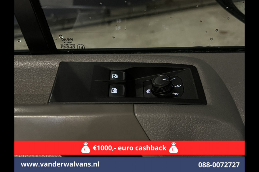 Volkswagen Crafter 2.0 TDI 140pk L4H4 L3H3 Euro6 # Airco | 2x Zijdeur | Camera | Apple Carplay android auto, bijrijdersbank, 270 gr. achterdeuren, 3000kg trekvermogen Volkswagen Crafter 2.0 TDI 140pk L4H4 L3H3 Euro6 # Airco | 2x Zijdeur | Camera | Apple Carplay android auto, bijrijdersbank, 270 gr. achterdeuren, 3000kg trekvermogen