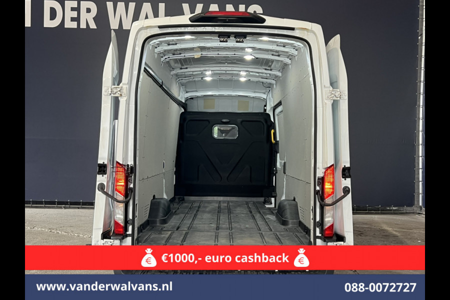 Ford Transit 2.0 TDCI L4H3 Jumbo Euro6 Airco | Cruisecontrol | Apple Carplay | Android Auto | Parkeersensoren Verwarmde voorruit, Bijrijdersbank Ford Transit 2.0 TDCI L4H3 Jumbo Euro6 Airco | Cruisecontrol | Apple Carplay | Android Auto | Parkeersensoren Verwarmde voorruit, Bijrijdersbank