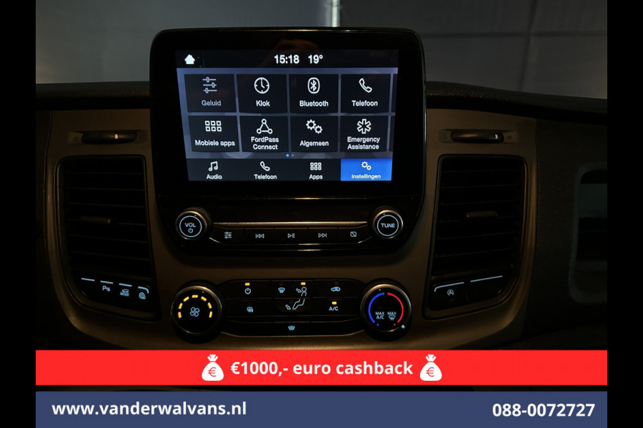 Ford Transit 2.0 TDCI L4H3 Jumbo Euro6 Airco | Cruisecontrol | Apple Carplay | Android Auto | Parkeersensoren Verwarmde voorruit, Bijrijdersbank Ford Transit 2.0 TDCI L4H3 Jumbo Euro6 Airco | Cruisecontrol | Apple Carplay | Android Auto | Parkeersensoren Verwarmde voorruit, Bijrijdersbank