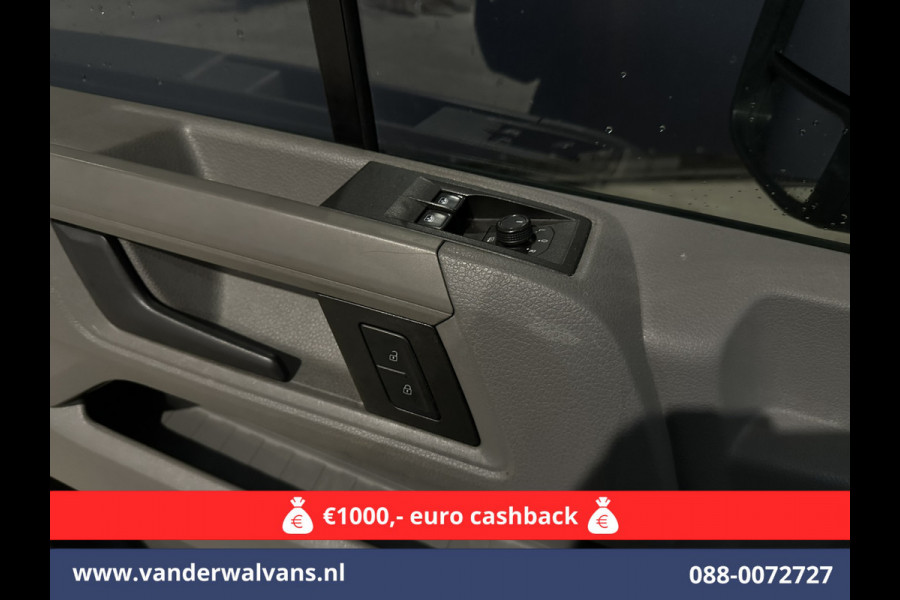 Volkswagen Crafter 2.0 TDI 140pk L3H2 L2H1 Euro6 # Airco | Cruisecontrol | Bijrijdersbank 3000kg trekvermogen