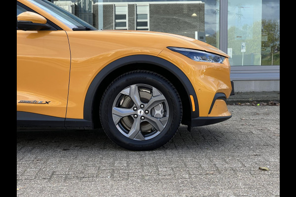 Ford Mustang Mach-E Extended RWD 98 kWh 294pk | Technology Pack | Winterpack | B&O Play | Trekhaak Afneembaar