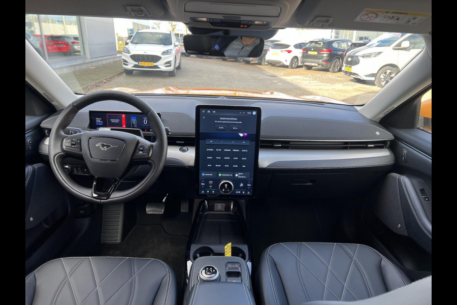 Ford Mustang Mach-E Extended RWD 98 kWh 294pk | Technology Pack | Winterpack | B&O Play | Trekhaak Afneembaar