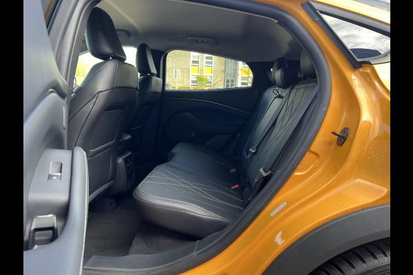 Ford Mustang Mach-E Extended RWD 98 kWh 294pk | Technology Pack | Winterpack | B&O Play | Trekhaak Afneembaar