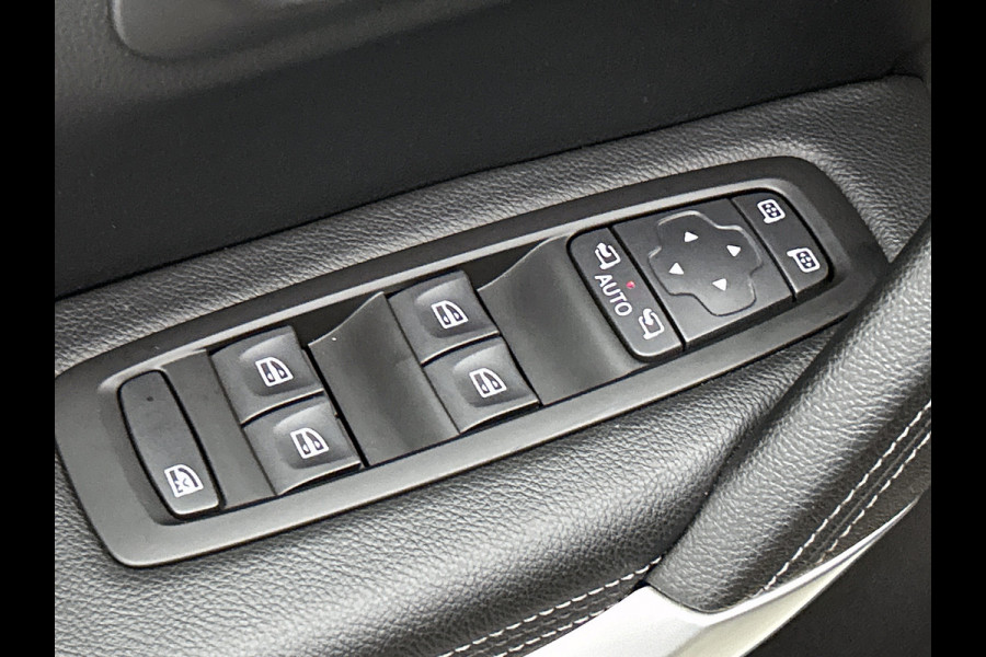 Renault Kadjar 1.3 TCe 140PK Intens / CAMERA / NAVI / LEDER