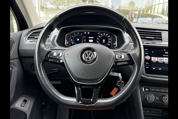Volkswagen Tiguan 1.5 TSI ACT Highline | Pano | Virtual | Memory seats | Adapt. Cruise | Stoelverw.