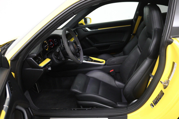 Porsche 992 911 3.0 Carrera S (FULL Option, Dealer OnderH, Sport design GTS, Pano, Sport Chrono, 4W Besturing, Stoel Koeling, Etc)