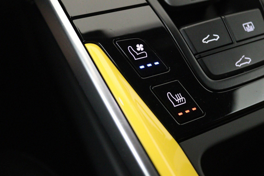 Porsche 992 911 3.0 Carrera S (FULL Option, Dealer OnderH, Sport design GTS, Pano, Sport Chrono, 4W Besturing, Stoel Koeling, Etc)