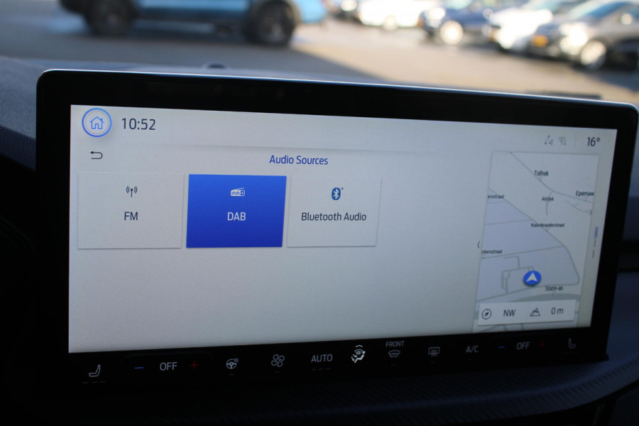 Ford Kuga 2.5 PHEV ST-Line 243pk | Driver Assistance Pack | Winterpack | Trekhaak Wegklapbaar | All Season banden | 2.100kg Trekgewicht