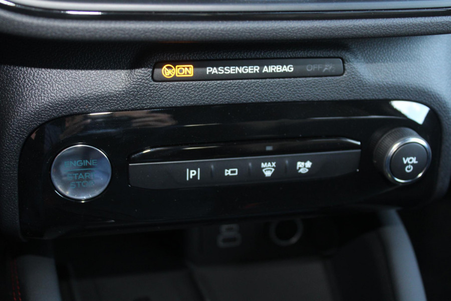 Ford Kuga 2.5 PHEV ST-Line 243pk | Driver Assistance Pack | Winterpack | Trekhaak Wegklapbaar | All Season banden | 2.100kg Trekgewicht