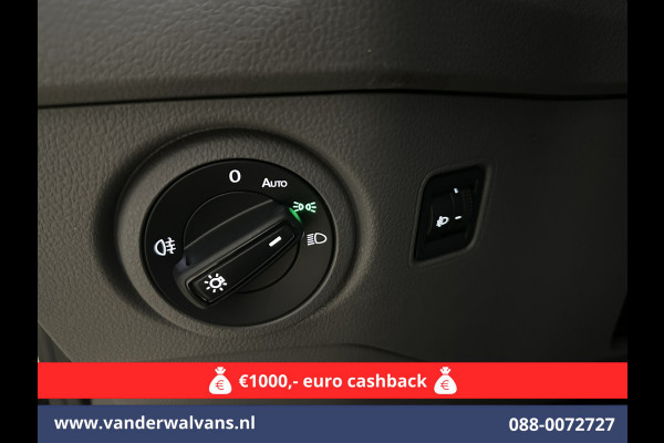 Volkswagen Crafter 2.0 TDI 140pk L3H2 (oude L2H1) Euro6 # Airco | Navigatie | Apple Carplay | Android auto parkeersensoren, 3000kg trekvermogen