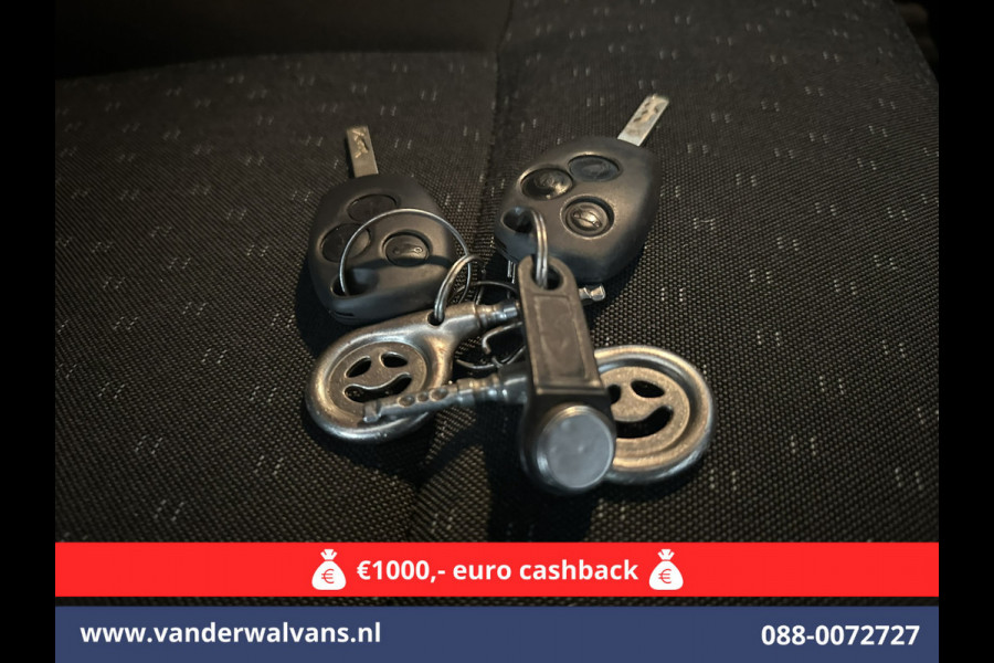 Opel Movano 2.3 CDTI 145pk L2H2 Euro6 Airco | Imperiaal | Trap | Camera | Navigatie | 2500kg Trekhaak Cruisecontrol, Parkeersensoren, Bijrijdersbank