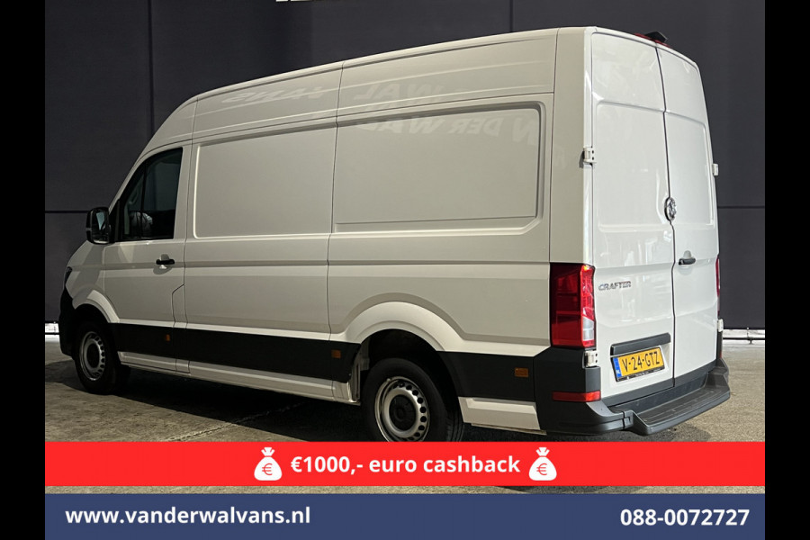 Volkswagen Crafter 2.0 TDI 140pk L3H3 L2H2 Euro6 Airco | Camera | Apple Carplay | Android Auto Bijrijdersbank, 3000kg trekvermogen Volkswagen Crafter 2.0 TDI 140pk L3H3 L2H2 Euro6 Airco | Camera | Apple Carplay | Android Auto Bijrijdersbank, 3000kg trekvermogen