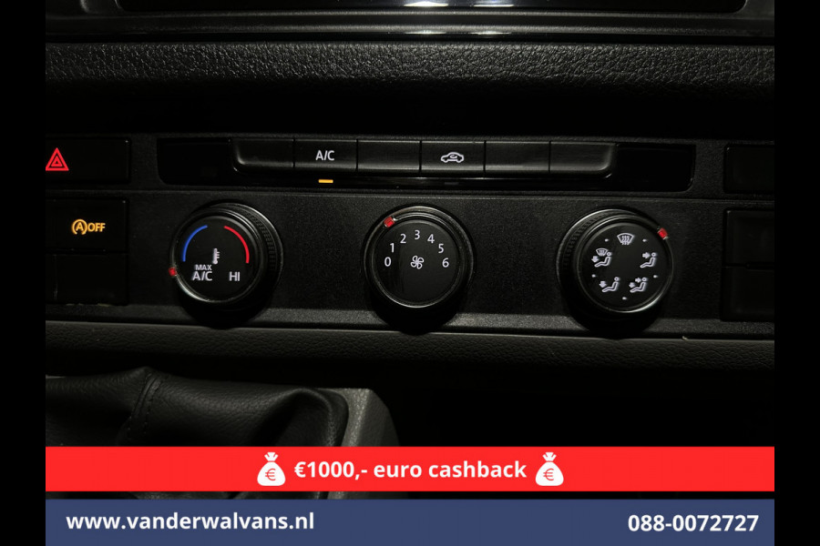 Volkswagen Crafter 2.0 TDI 141pk L3H3 L2H2 Euro6 Airco | Camera | Apple Carplay | Cruisecontrol Android Auto, Parkeersensoren, Bijrijdersbank, 3000kg Trekvermogen, zilver