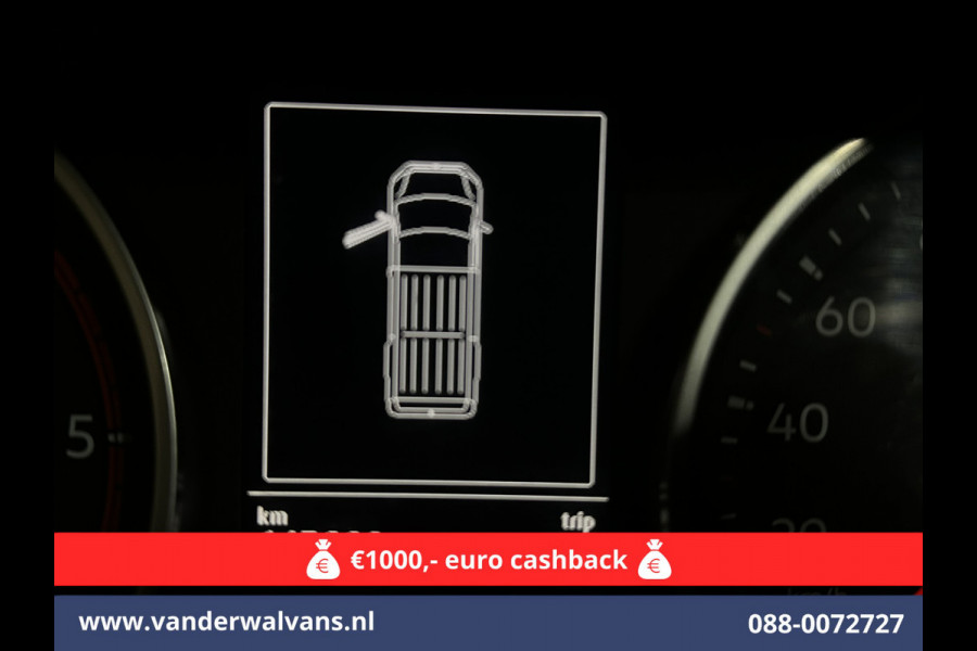 Volkswagen Crafter 2.0 TDI 141pk L3H3 L2H2 Euro6 Airco | Camera | Apple Carplay | Cruisecontrol Android Auto, Parkeersensoren, Bijrijdersbank, 3000kg Trekvermogen, zilver