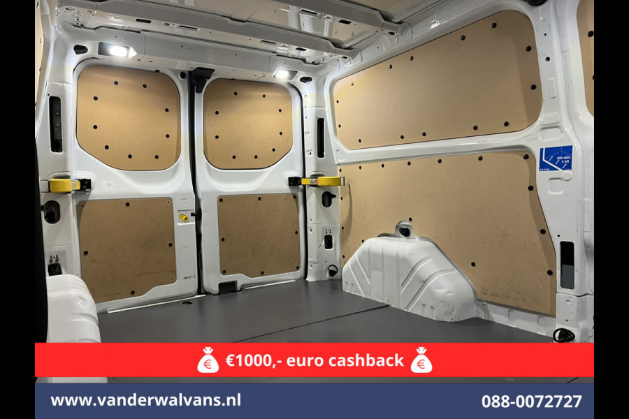 Ford Transit Custom 2.0 TDCI L2H1 Euro6 *Rijklaar Direct Rijden* Airco | Camera | Android auto | Cruisecontrol | Parkeersensoren verwarmde voorruit, bijrijdersbank, 2800kg trekvermogen Ford Transit Custom 2.0 TDCI L2H1 Euro6 *Rijklaar Direct Rijden* Airco | Camera | Android auto | Cruisecontrol | Parkeersensoren verwarmde voorruit, bijrijdersbank, 2800kg trekvermogen