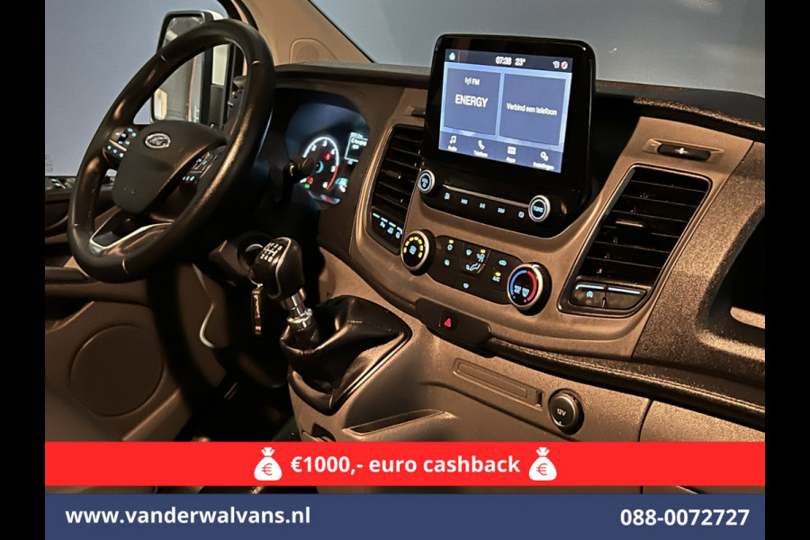 Ford Transit Custom 2.0 TDCI L2H1 Euro6 *Rijklaar Direct Rijden* Airco | Camera | Android auto | Cruisecontrol | Parkeersensoren verwarmde voorruit, bijrijdersbank, 2800kg trekvermogen Ford Transit Custom 2.0 TDCI L2H1 Euro6 *Rijklaar Direct Rijden* Airco | Camera | Android auto | Cruisecontrol | Parkeersensoren verwarmde voorruit, bijrijdersbank, 2800kg trekvermogen
