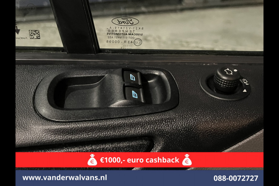 Ford Transit Custom 2.0 TDCI L2H1 Euro6 *Rijklaar Direct Rijden* Airco | Camera | Android auto | Cruisecontrol | Parkeersensoren verwarmde voorruit, bijrijdersbank, 2800kg trekvermogen Ford Transit Custom 2.0 TDCI L2H1 Euro6 *Rijklaar Direct Rijden* Airco | Camera | Android auto | Cruisecontrol | Parkeersensoren verwarmde voorruit, bijrijdersbank, 2800kg trekvermogen