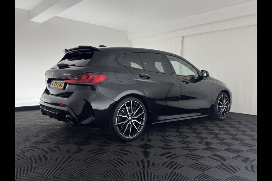 BMW 1-serie M135i xDrive M-Sportpack High Executive Aut. *ALCANTARA-MICROFIBRE | FULL-LED | HEATED-SPORTSEATS | SHIFT-PADDLES | DIGI-COCKPIT | HEAD-UP | NAVI-FULLMAP | DAB+ | PRIVACY-GLASS | AMBIENT-LIGHT | CARBON-INLAY | CARPLAY | 19''ALU* BMW 1-serie M135i xDrive M-Sportpack High Executive Aut. *ALCANTARA-MICROFIBRE | FULL-LED | HEATED-SPORTSEATS | SHIFT-PADDLES | DIGI-COCKPIT | HEAD-UP | NAVI-FULLMAP | DAB+ | PRIVACY-GLASS | AMBIENT-LIGHT | CARBON-INLAY | CARPLAY | 19''ALU*