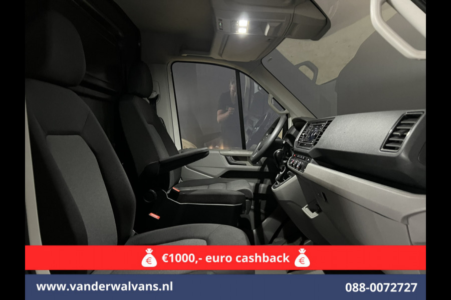 Volkswagen Crafter 2.0 TDI 140 pk Automaat L4H3 L3H2 Euro6 Airco | Camera | Apple Carplay Android Auto, Chauffeursstoel, Stoelverwarming, 3000kg Trekhaak
