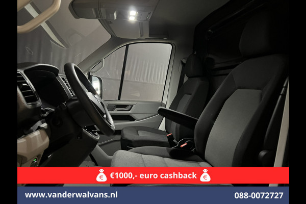 Volkswagen Crafter 2.0 TDI 140 pk Automaat L4H3 L3H2 Euro6 Airco | Camera | Apple Carplay Android Auto, Chauffeursstoel, Stoelverwarming, 3000kg Trekhaak