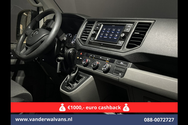 Volkswagen Crafter 2.0 TDI 140 pk Automaat L4H3 L3H2 Euro6 Airco | Camera | Apple Carplay Android Auto, Chauffeursstoel, Stoelverwarming, 3000kg Trekhaak