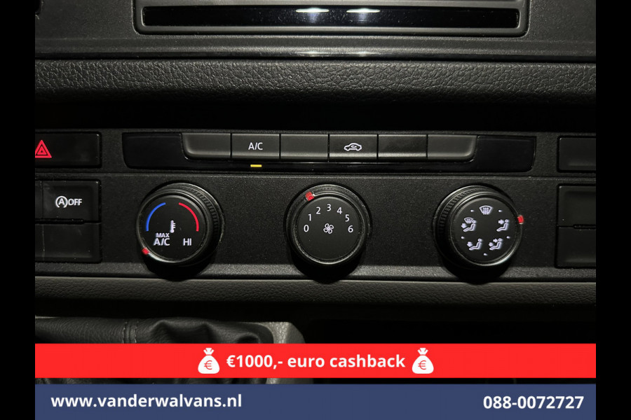 Volkswagen Crafter 2.0 TDI 140 pk L3H3 L2H2 Euro6 Airco | Camera | Navigatie | Apple Carplay | Massagestoel Android Auto, Parkeersensoren, 3000kg trekvermogen