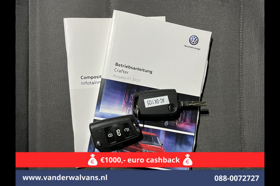 Volkswagen Crafter 2.0 TDI 140 pk L3H3 L2H2 Euro6 Airco | Camera | Navigatie | Apple Carplay | Massagestoel Android Auto, Parkeersensoren, 3000kg trekvermogen