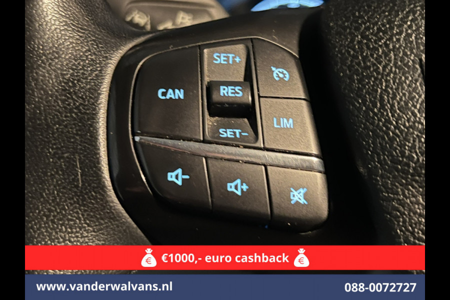 Ford Transit 2.0 TDCI 131pk L3H2 Euro6 *Rijklaar Direct Rijden* Airco | Camera | Navigatie | Apple Carplay | LED | Cruisecontrol Parkeersensoren, Stoelverwarming, Verwarmde voorruit, Bijrijdersbank, 2500kg trekvermogen