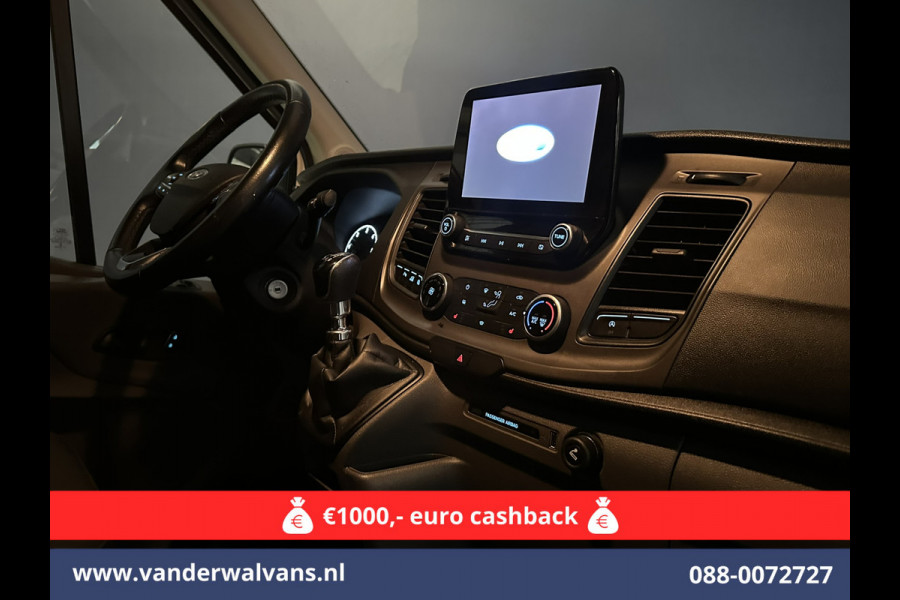 Ford Transit 2.0 TDCI 131pk L3H2 Euro6 *Rijklaar Direct Rijden* Airco | Camera | Navigatie | Apple Carplay | LED | Cruisecontrol Parkeersensoren, Stoelverwarming, Verwarmde voorruit, Bijrijdersbank, 2500kg trekvermogen
