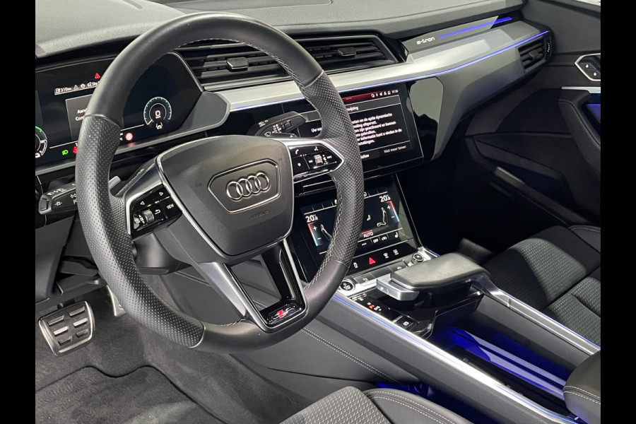 Audi Q8 Sportback e-tron 50 quattro S Edition 95 kWh / Panorama Dak / Camera Audi Q8 Sportback e-tron 50 quattro S Edition 95 kWh / Panorama Dak / Camera